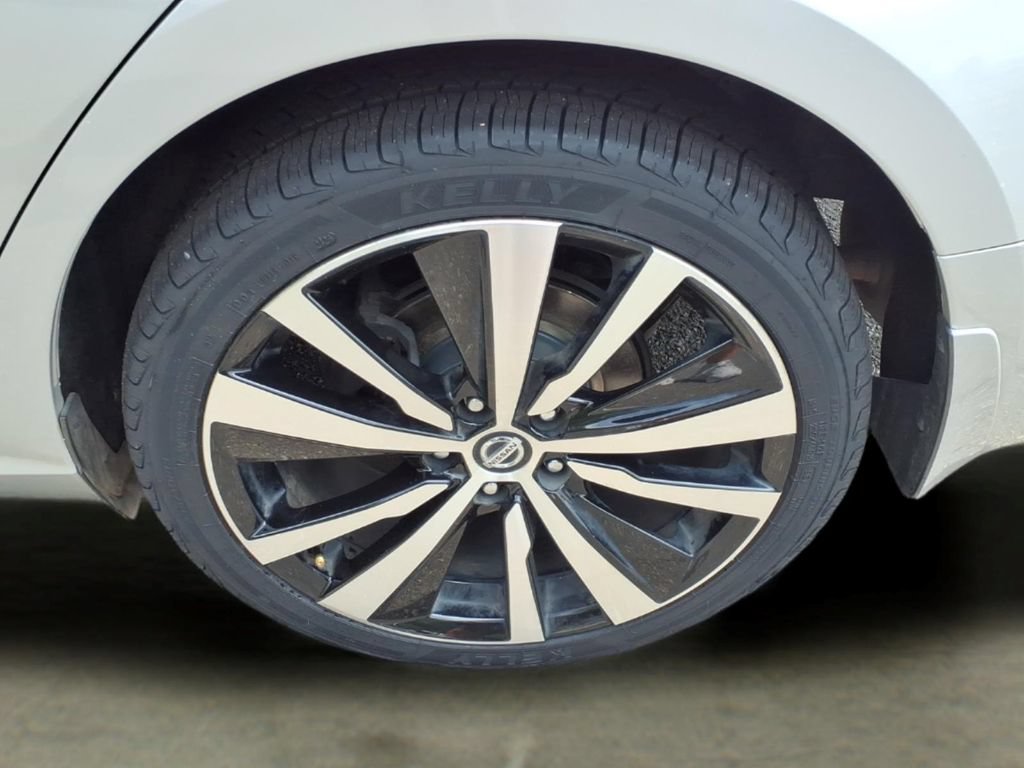 Used 2020 Nissan Altima 2.5 Platinum AWD/4WD image 32