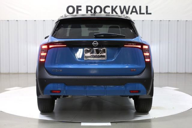 New 2025 Nissan Kicks SR w/ SR Premium Package image 5