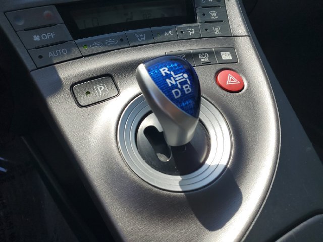 Used 2014 Toyota Prius Three w/ Solar Roof Package FWD image 26