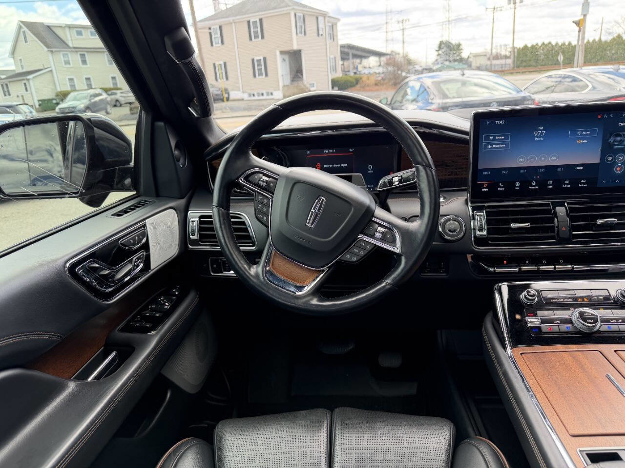 Used 2022 Lincoln Navigator L Black Label AWD/4WD image 20