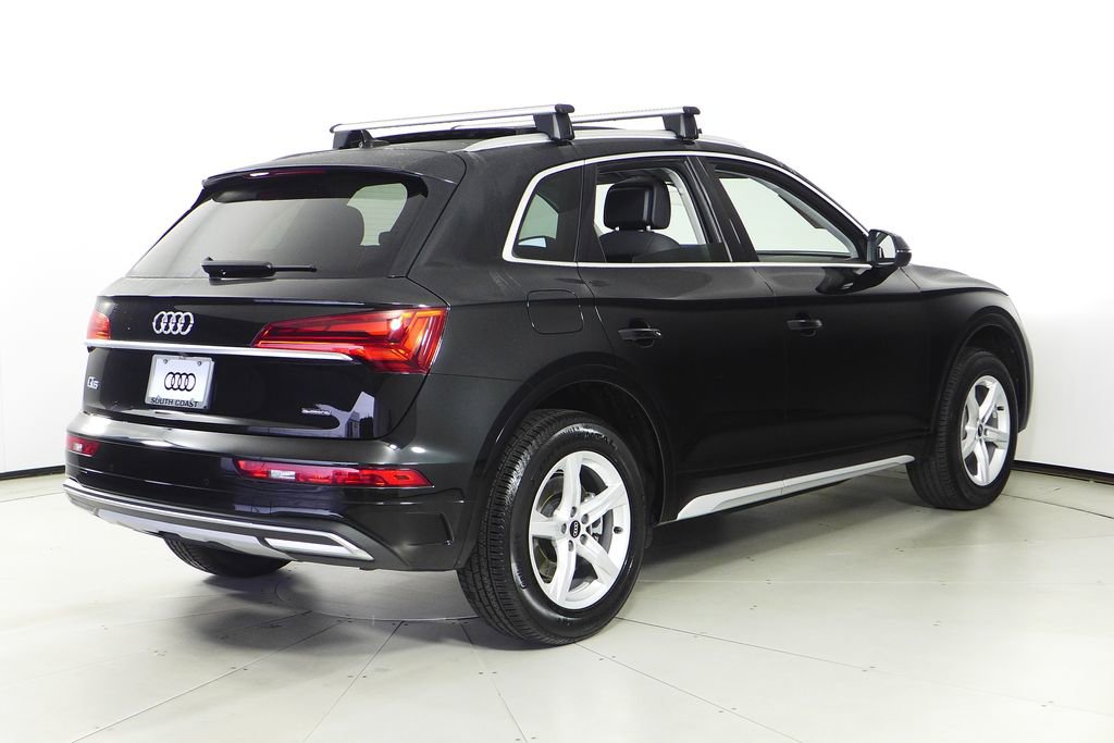 Used 2023 Audi Q5 2.0T Premium w/ Convenience Package image 7