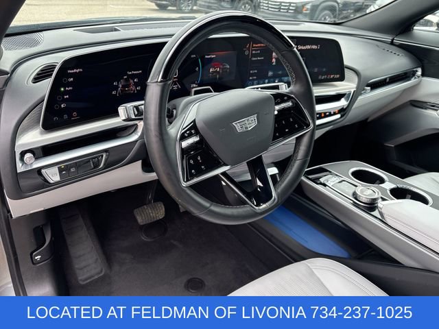 Used 2024 Cadillac Lyriq Luxury image 10