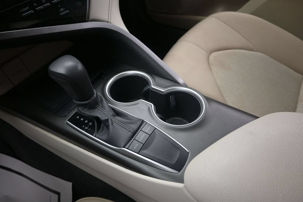 Used 2023 Toyota Camry LE FWD image 15