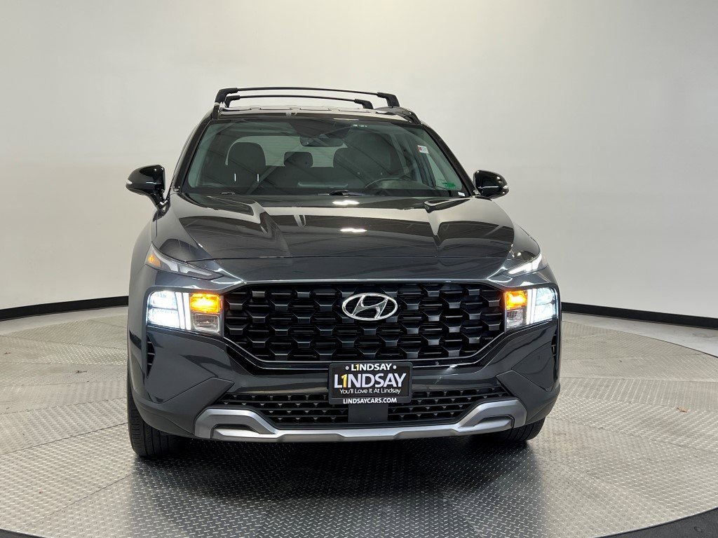 Used 2022 Hyundai Santa Fe XRT image 2