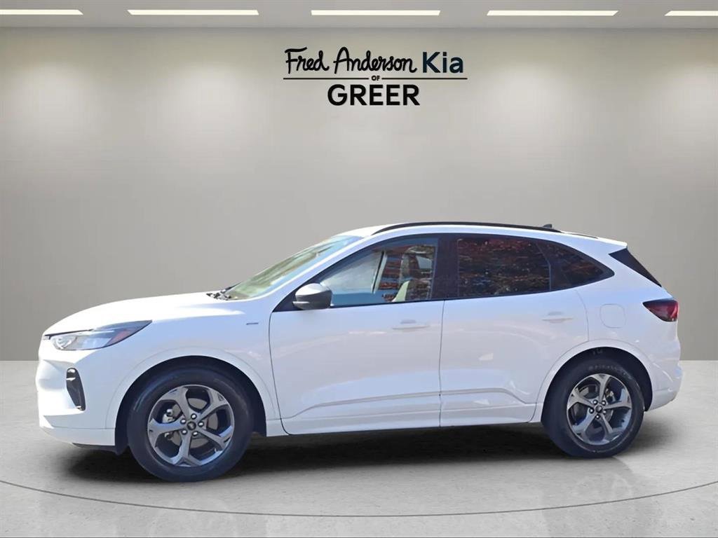 Used 2023 Ford Escape ST-Line image 6