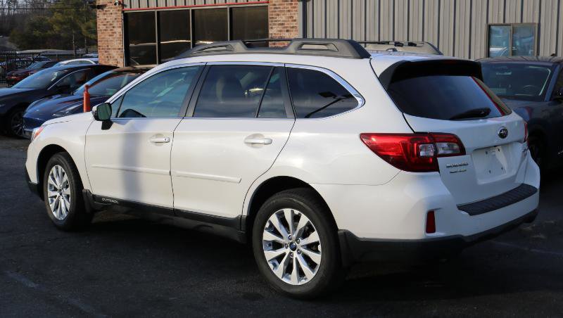 Used 2015 Subaru Outback 2.5i Limited image 6