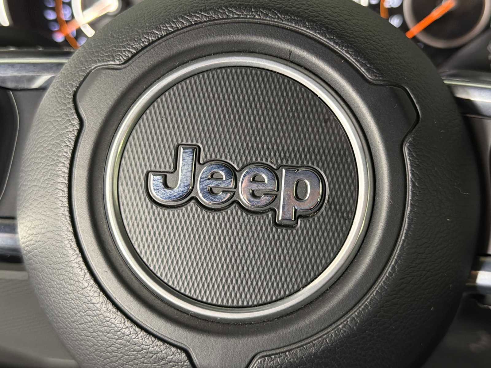 Used 2022 Jeep Wrangler Unlimited Sahara w/ Cold Weather Group image 27