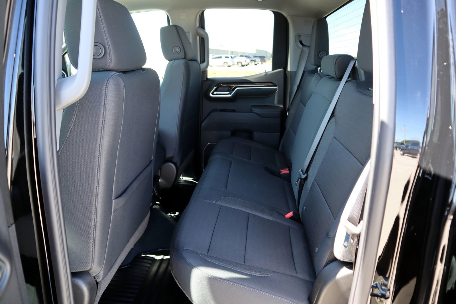 New 2025 GMC Sierra 1500 Elevation image 6