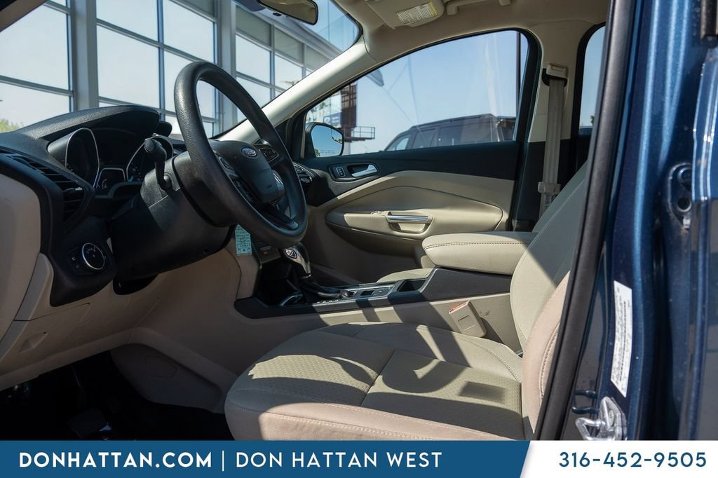 Used 2018 Ford Escape SE AWD/4WD image 3