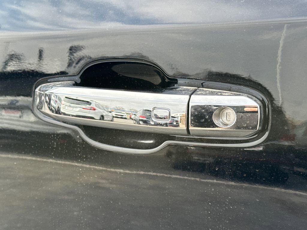 Certified 2025 Chevrolet Silverado 1500 High Country w/ High Country Premium Package image 15