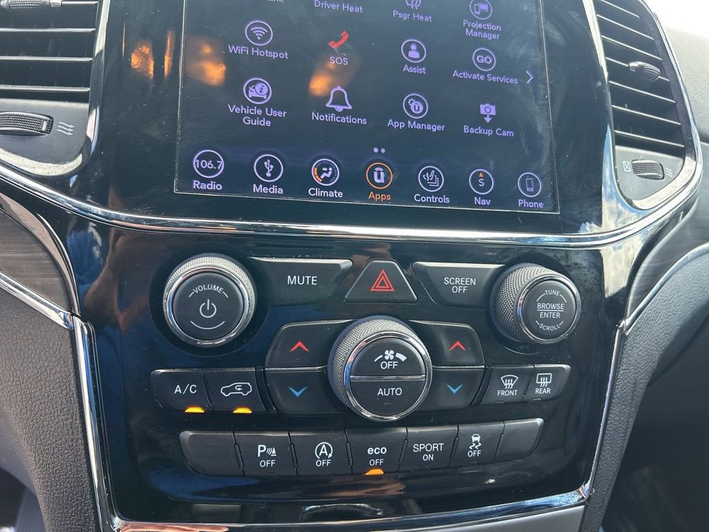 Used 2019 Jeep Grand Cherokee Limited image 39