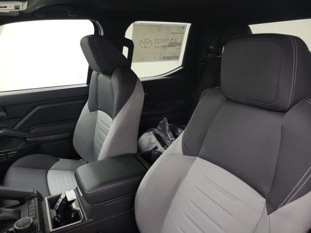 New 2025 Toyota Tacoma TRD Sport image 17