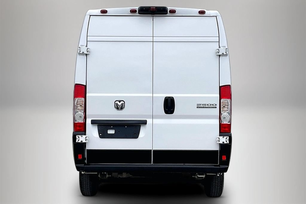 Used 2025 RAM ProMaster 2500 w/ Convenience Group FWD image 6