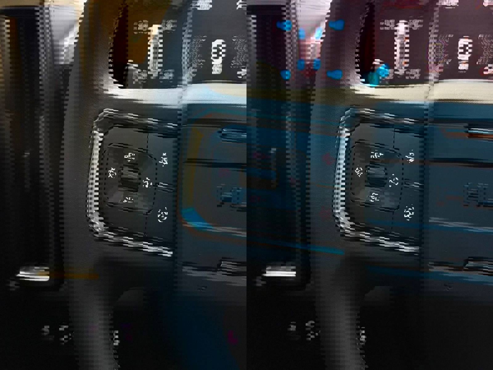 Used 2024 GMC Hummer EV 3X w/ LPO, Cargo Utility Package image 16