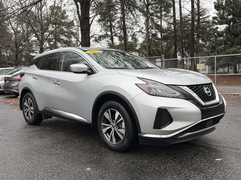 Used 2023 Nissan Murano S image 7