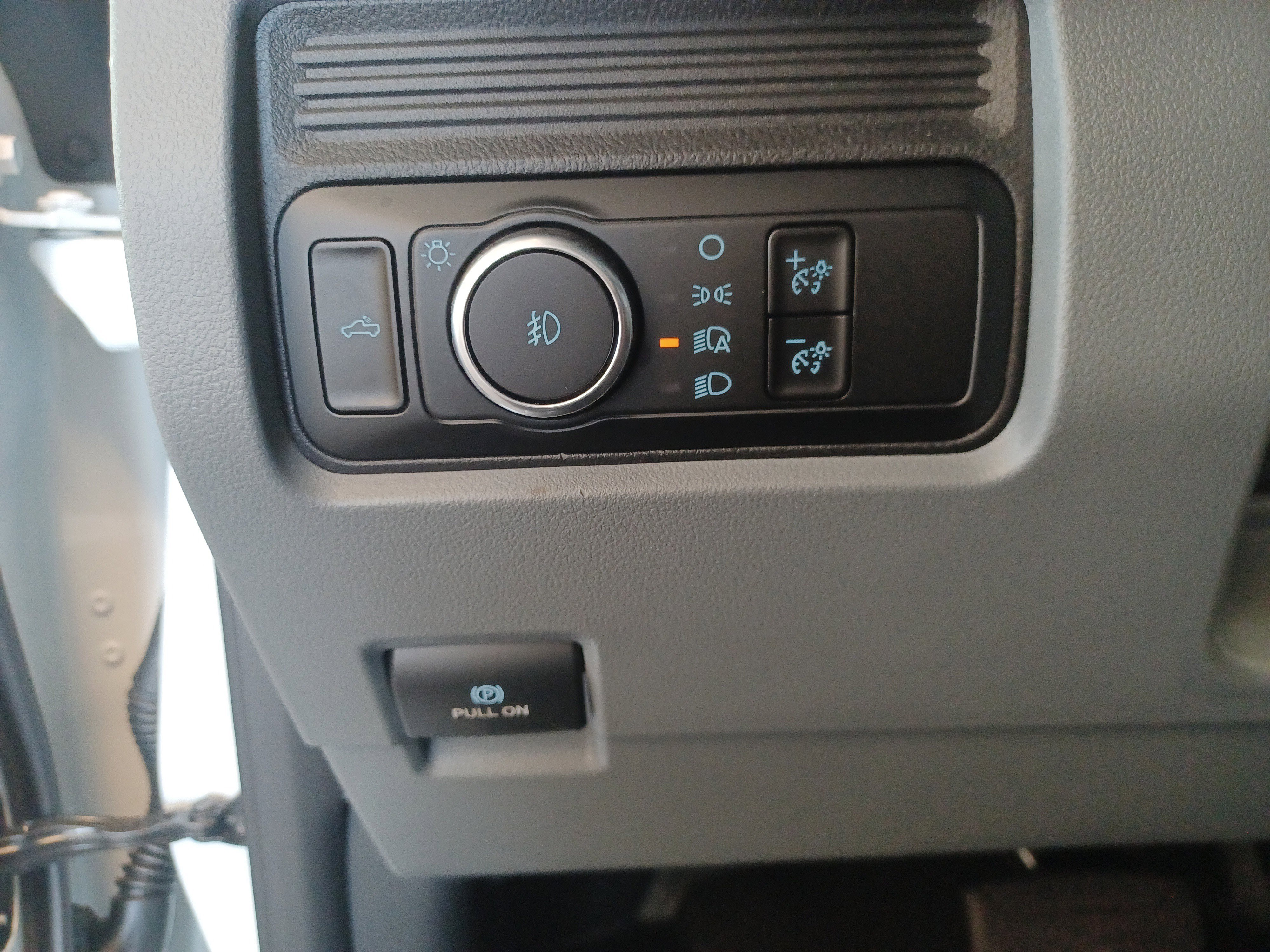 New 2026 Ford F250 XL w/ XL Off-Road Package image 21