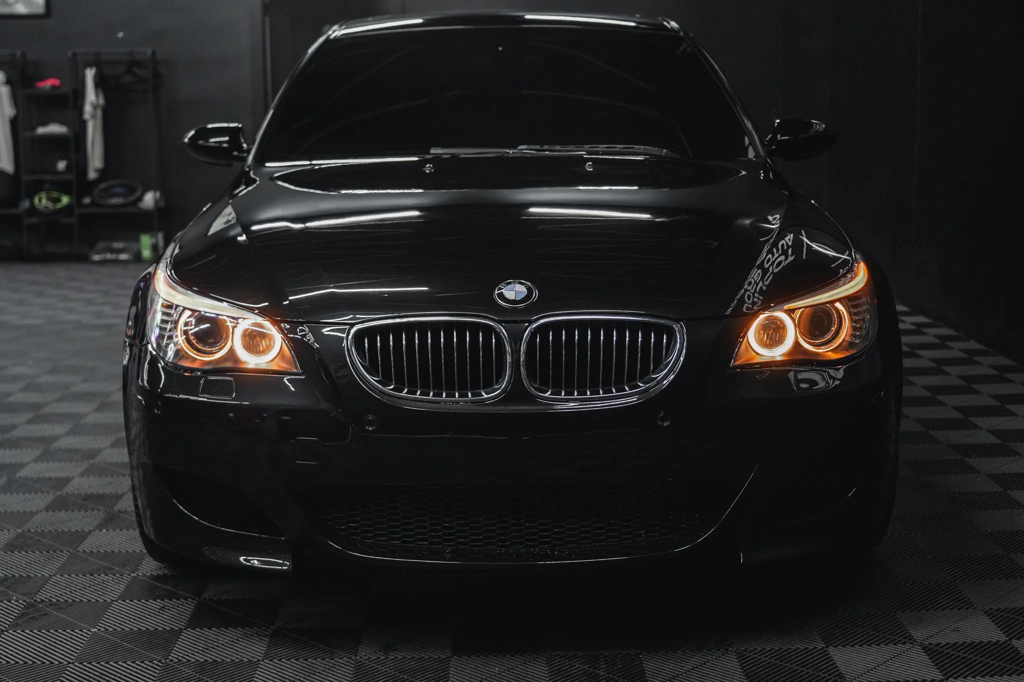 Used 2008 BMW M5 RWD image 25