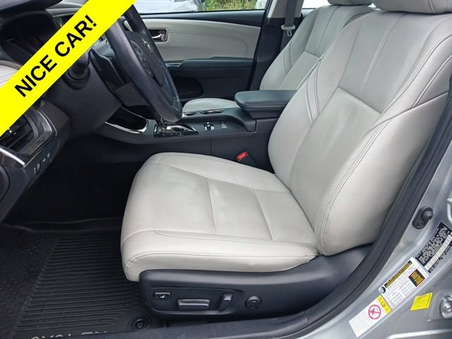 Used 2017 Toyota Avalon Limited w/ Carpet Mat Package FWD image 13