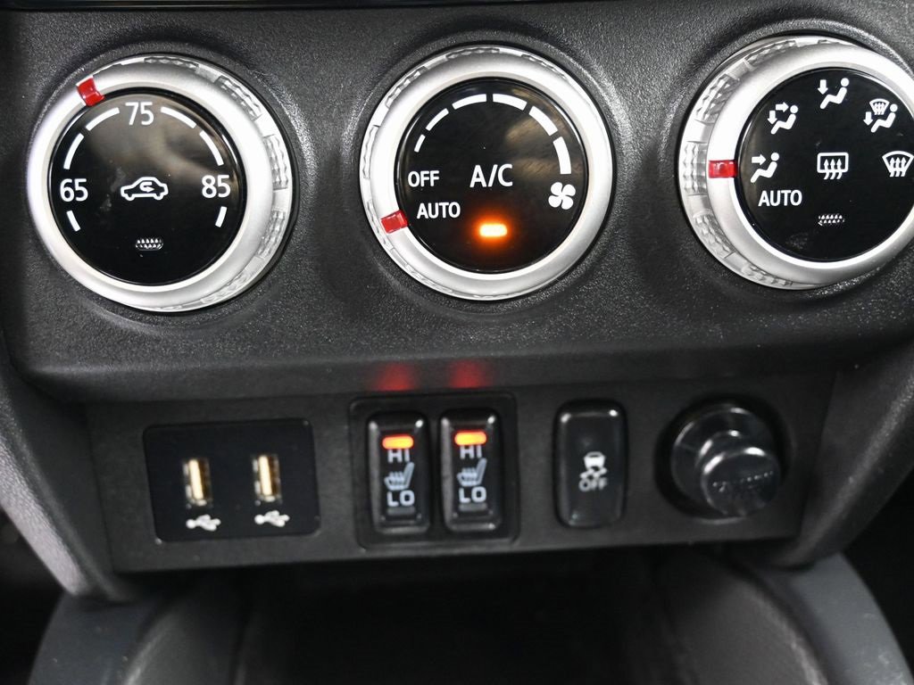 Used 2024 Mitsubishi Outlander Sport SE image 24