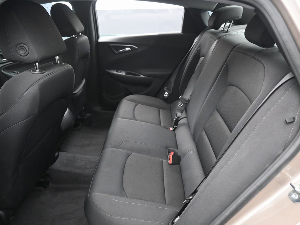 Used 2023 Chevrolet Malibu LS image 26