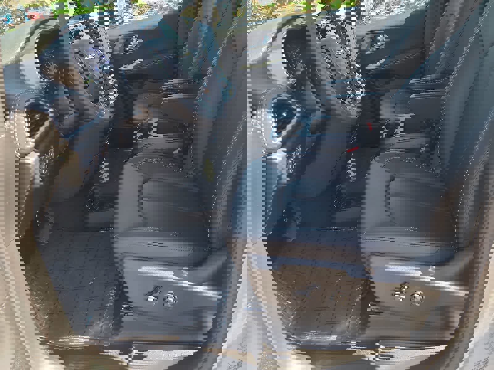 New 2026 Chrysler Pacifica Select image 19