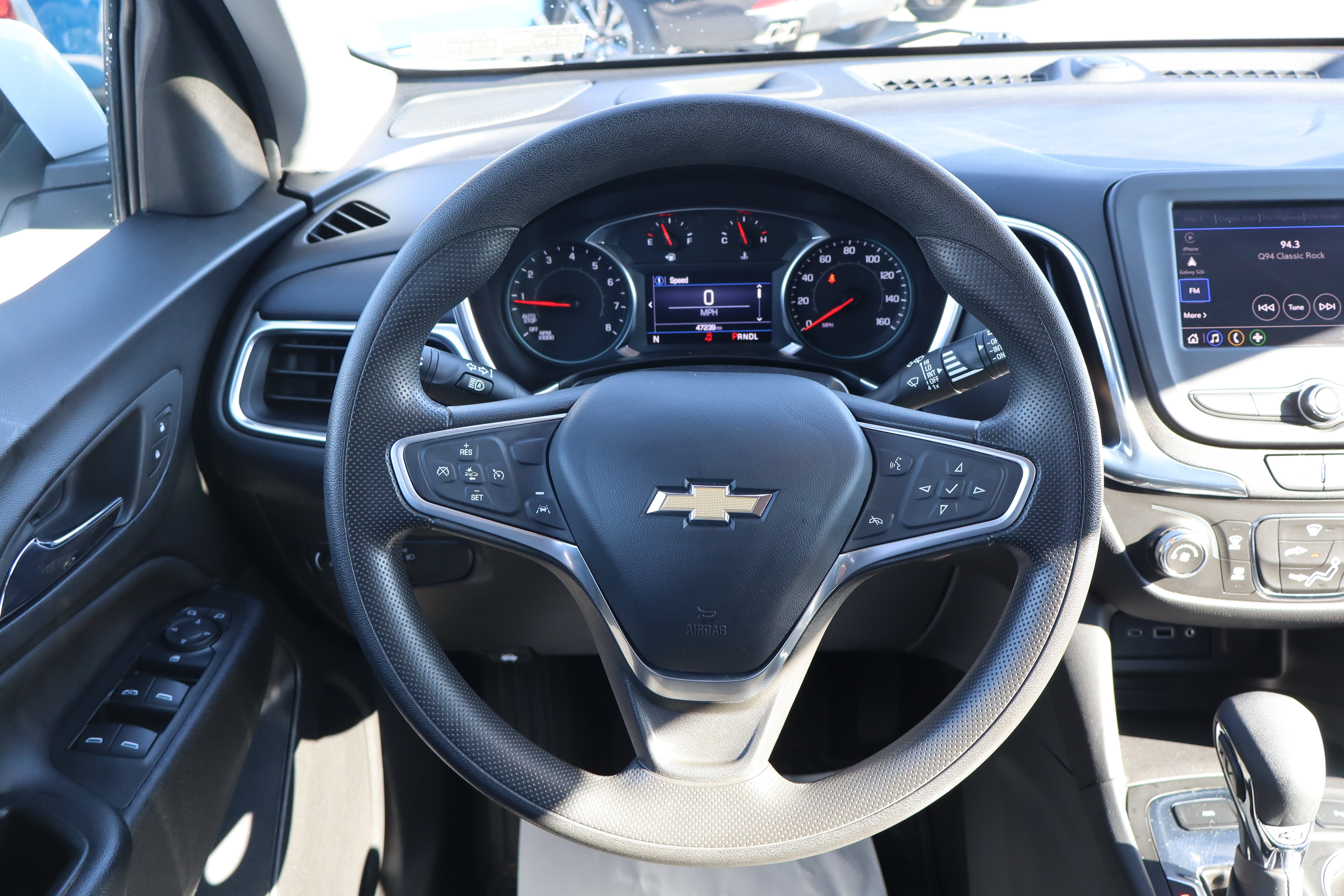 Used 2023 Chevrolet Equinox LT w/ LPO, Floor Liner Package AWD/4WD image 15
