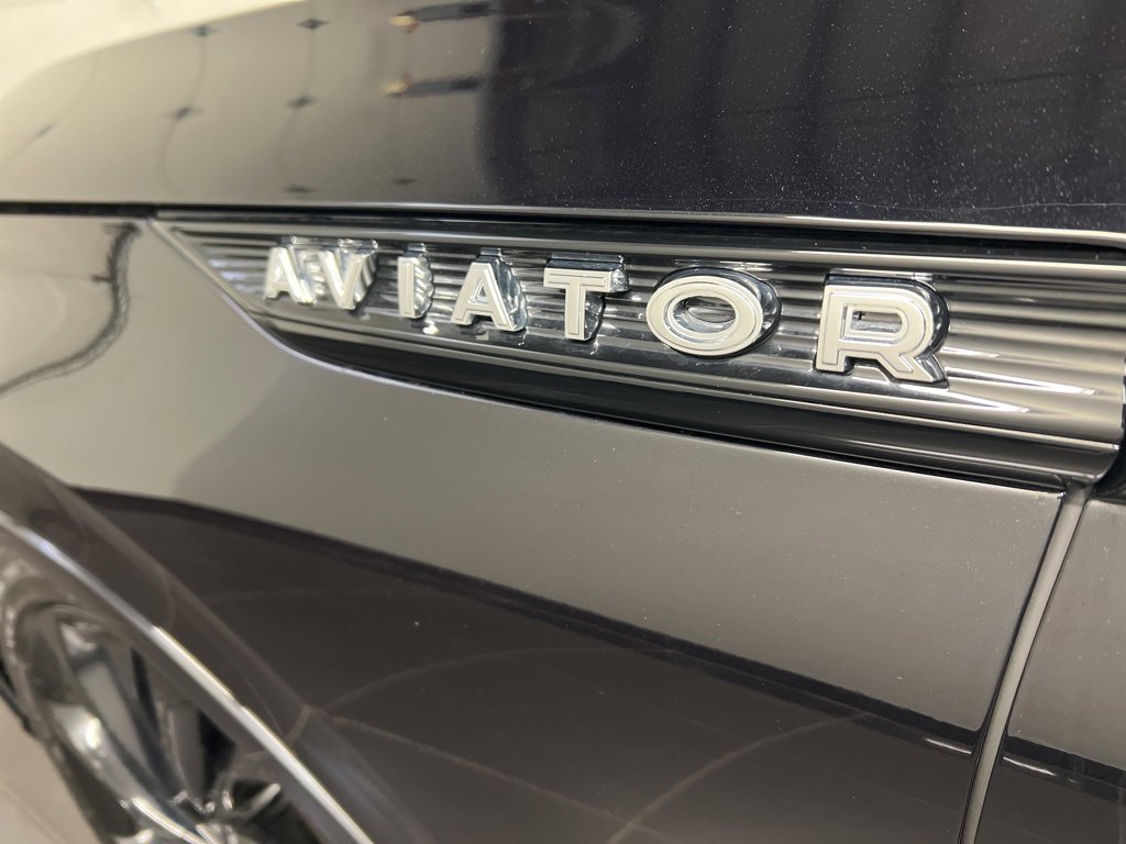 Certified 2023 Lincoln Aviator Black Label w/ Jet Package image 40