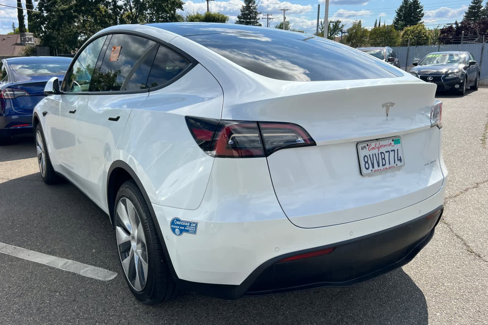 Used 2021 Tesla Model Y Long Range AWD/4WD image 6