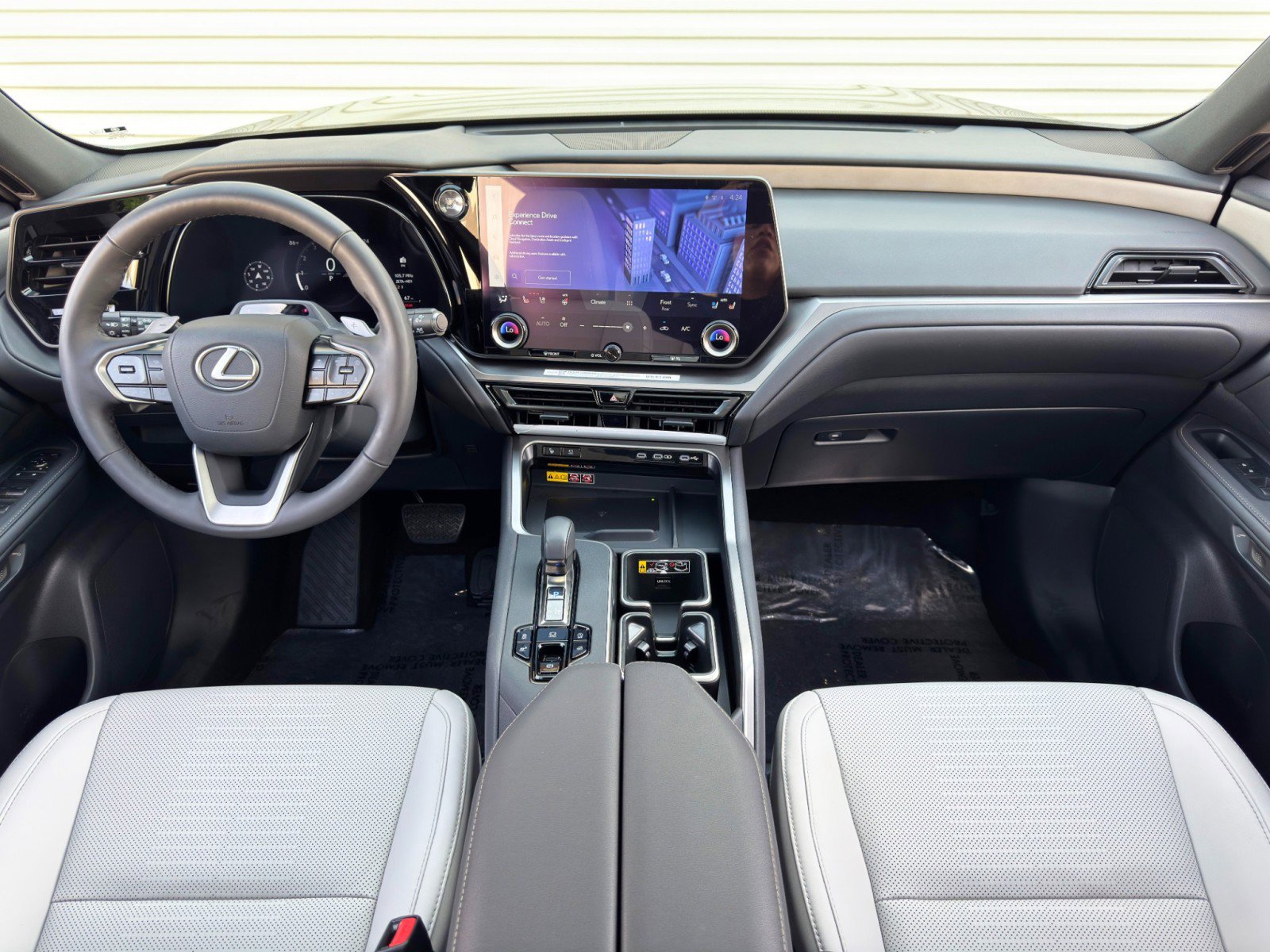 Used 2025 Lexus TX 350 AWD w/ Technology Package image 13