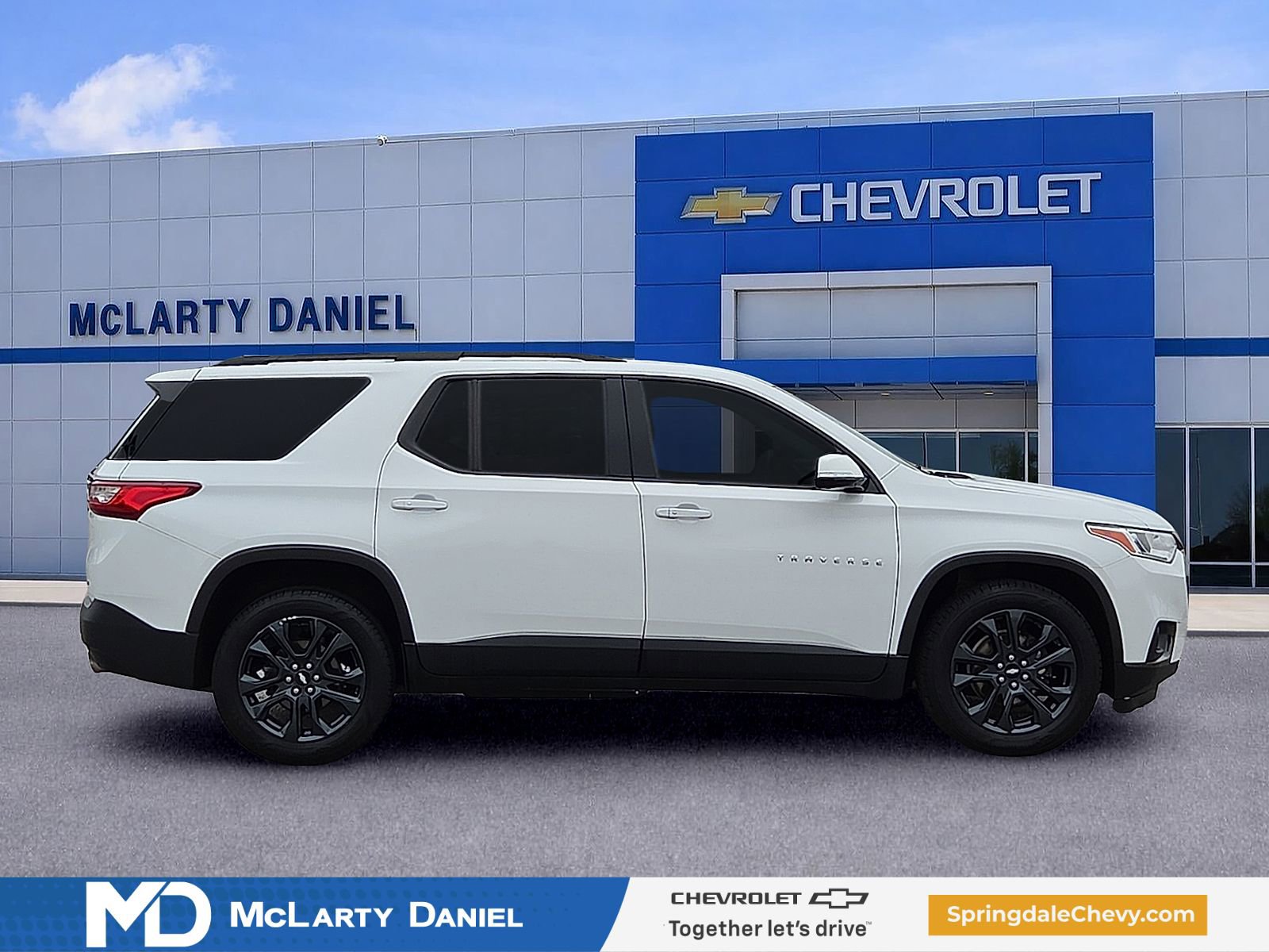 Used 2020 Chevrolet Traverse RS w/ LPO, Floor Liner Package FWD image 6
