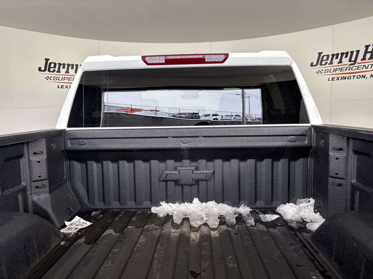 Used 2025 Chevrolet Silverado 1500 LT image 23