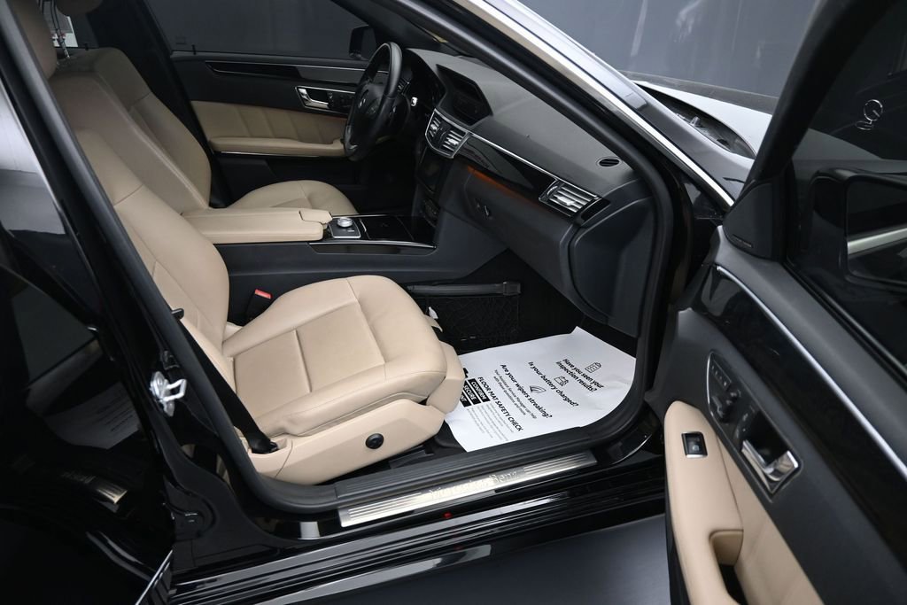 Used 2011 Mercedes-Benz E 350 Sedan image 13