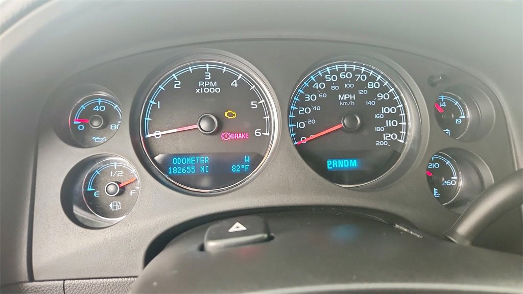 Used 2009 Chevrolet Suburban LS image 17