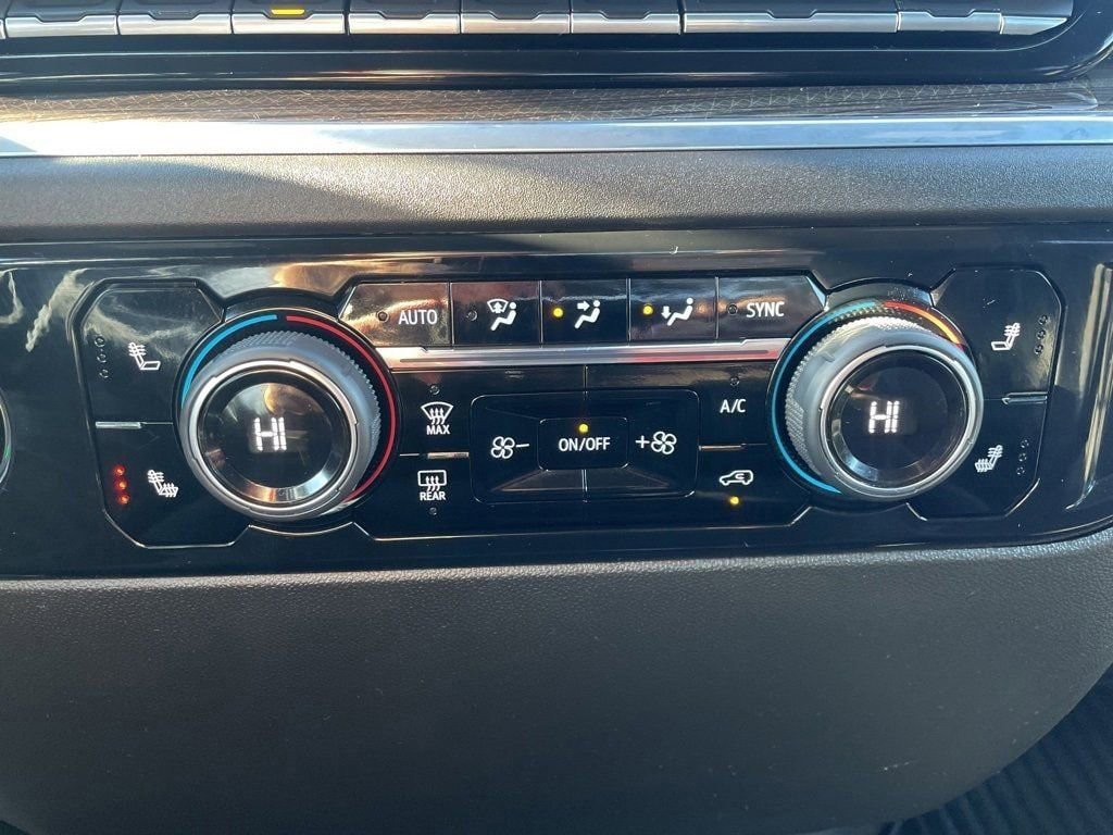 Certified 2022 Chevrolet Silverado 1500 RST w/ Z71 Off-Road Package image 26