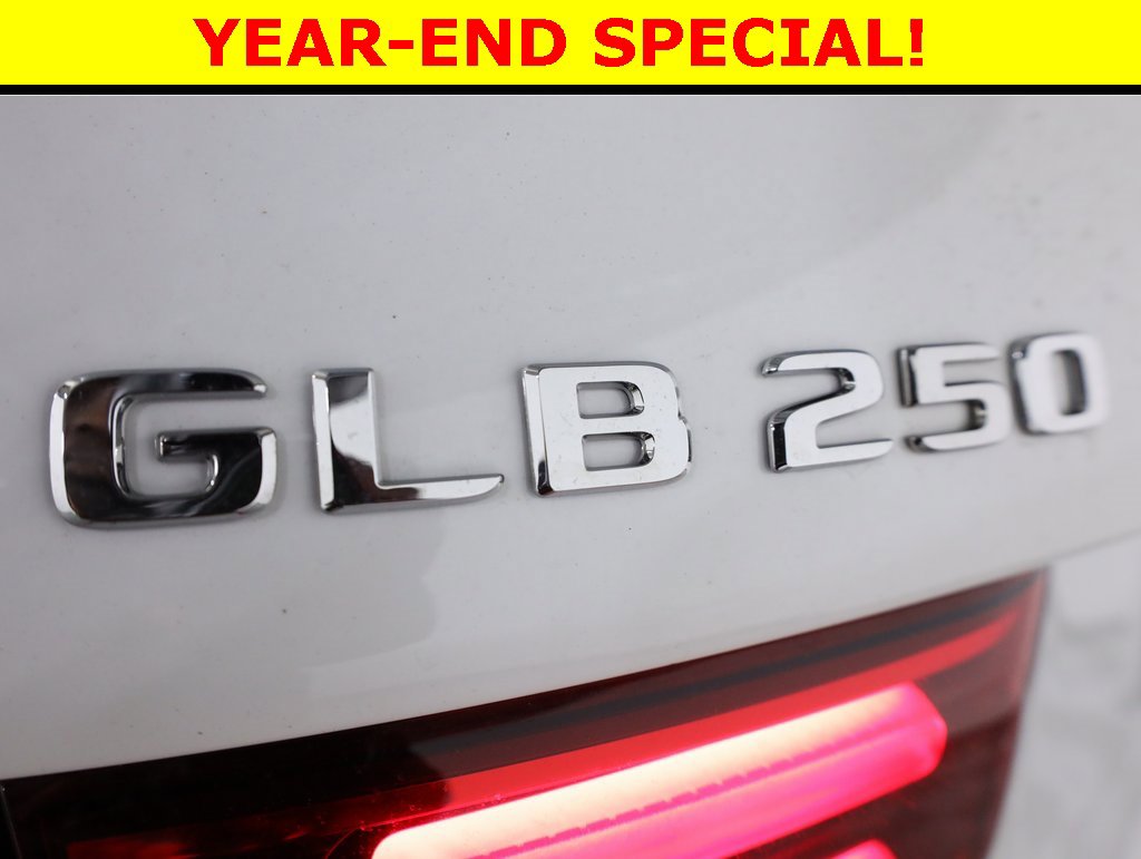 Certified 2025 Mercedes-Benz GLB 250 4MATIC image 53