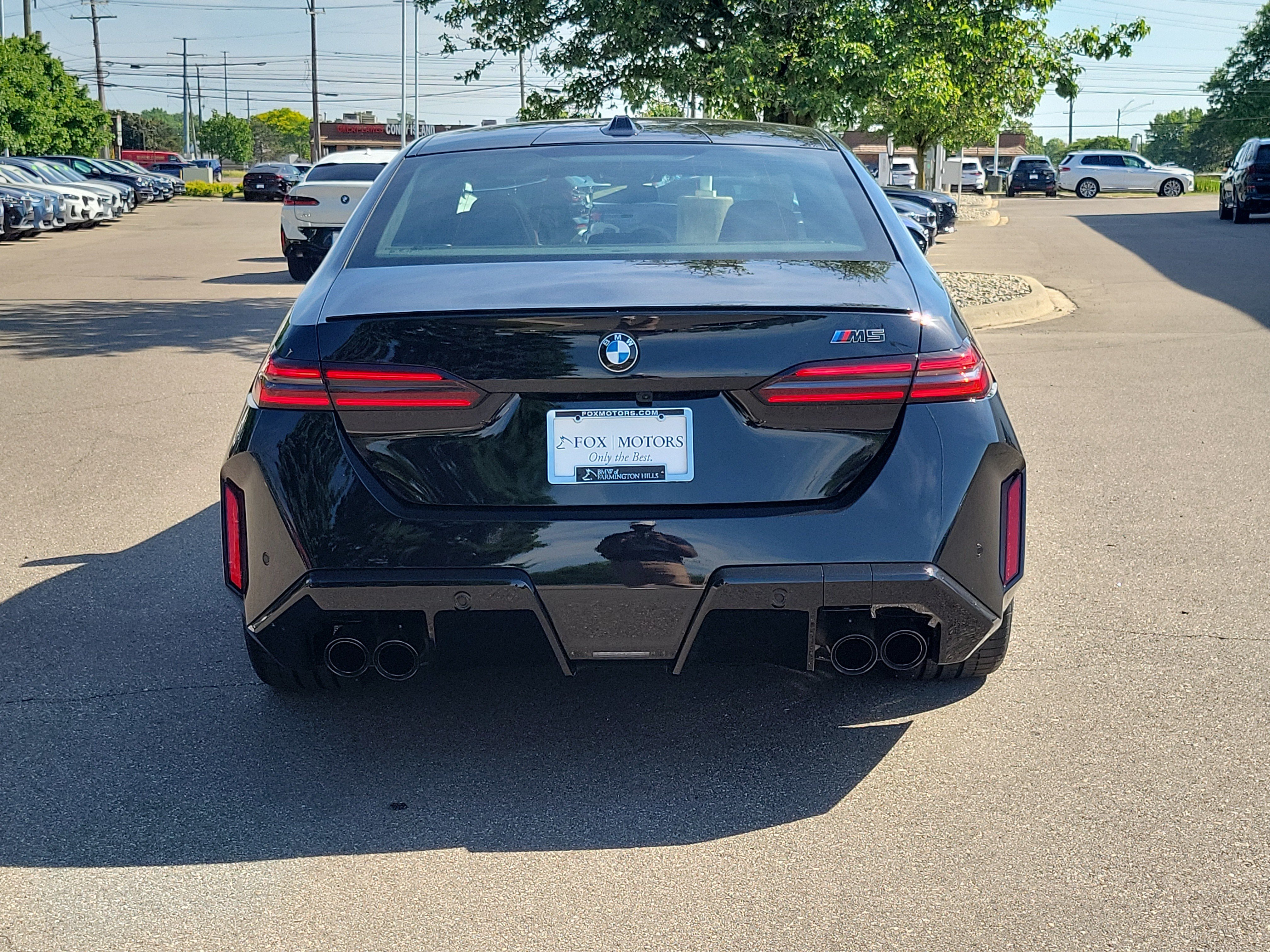 Used 2026 BMW M5 w/ Executive Package AWD/4WD image 5