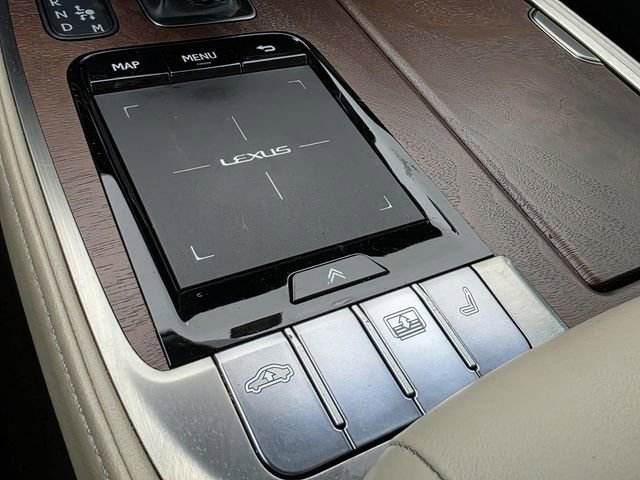 Used 2020 Lexus LS 500 w/ Interior Upgrade Package RWD image 24