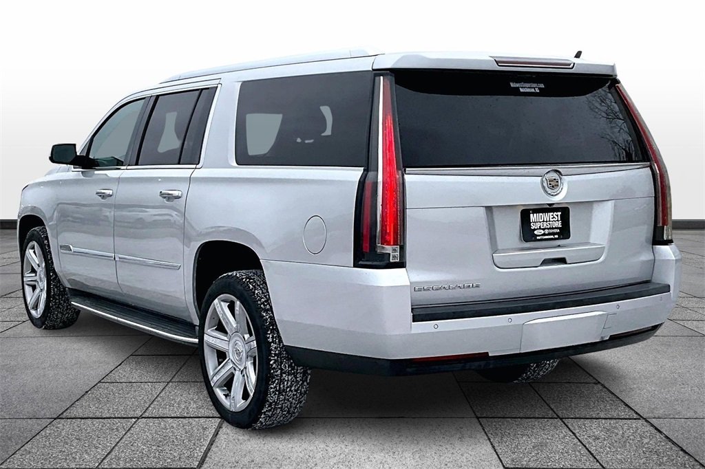 Used 2015 Cadillac Escalade ESV Premium image 10
