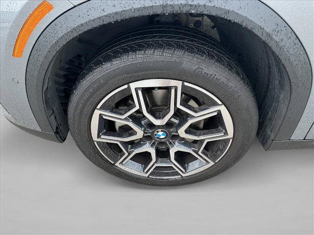 Used 2026 BMW X2 xDrive28i w/ Convenience Package AWD/4WD image 9
