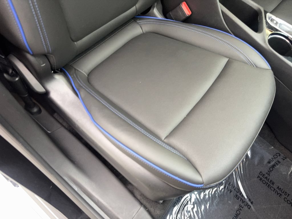 Used 2025 Buick Encore GX Sport Touring w/ Comfort Package FWD image 47