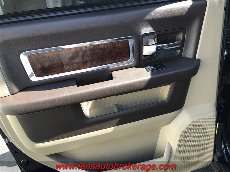Used 2012 RAM 1500 Laramie RWD image 16