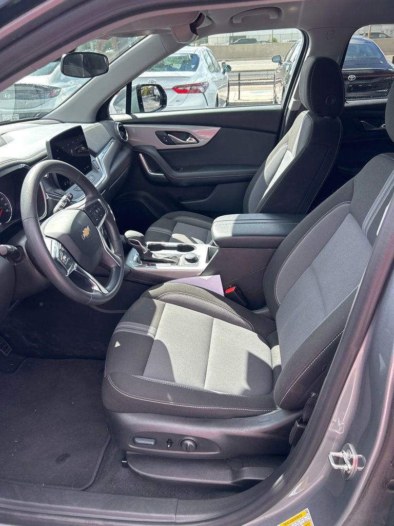 Used 2025 Chevrolet Blazer LT image 20