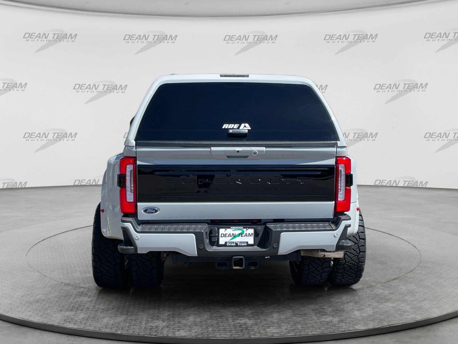 Used 2025 Ford F450 Platinum w/ FX4 Off-Road Package AWD/4WD image 7