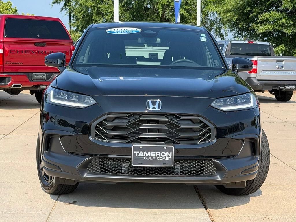 Used 2027 Honda HR-V Sport image 2