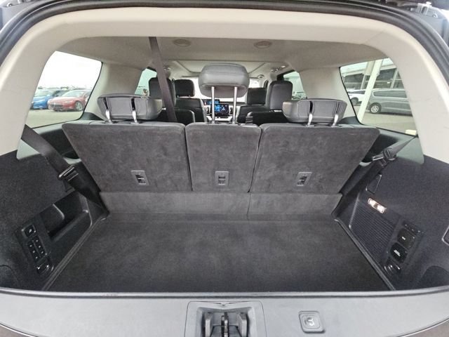 Used 2025 Ford Expedition Active AWD/4WD image 14