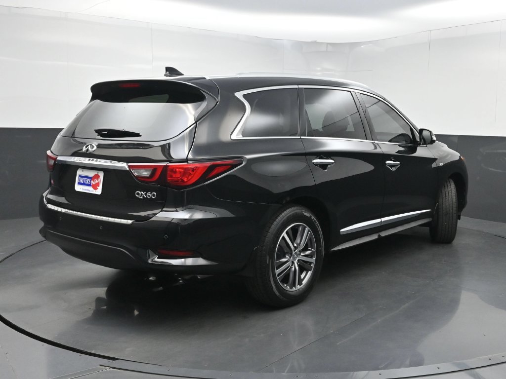 Used 2020 INFINITI QX60 Luxe w/ Essential Package FWD image 29