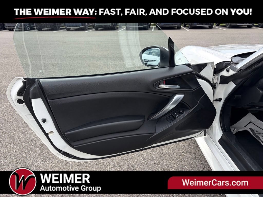 Used 2017 FIAT 124 Spider Lusso RWD image 20