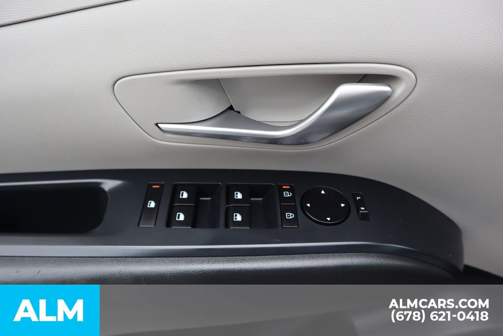 Used 2025 Hyundai Tucson SEL image 16