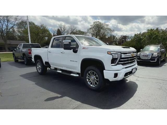New 2026 Chevrolet Silverado 2500 LT w/ Z71 Chrome Sport Edition AWD/4WD image 2
