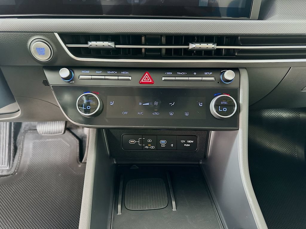 New 2026 Hyundai Sonata SEL FWD image 13